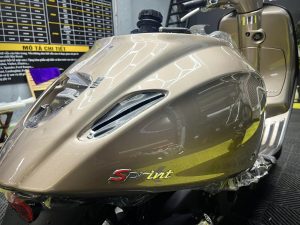 Thi Công Dán Ppf Tpu Trên Bề Mặt Xe Vespa Sprint 2