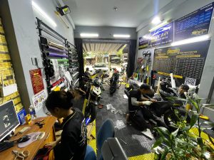 Tuyển Dụng Nhân Viên Tại Ngọc Bàn Decal