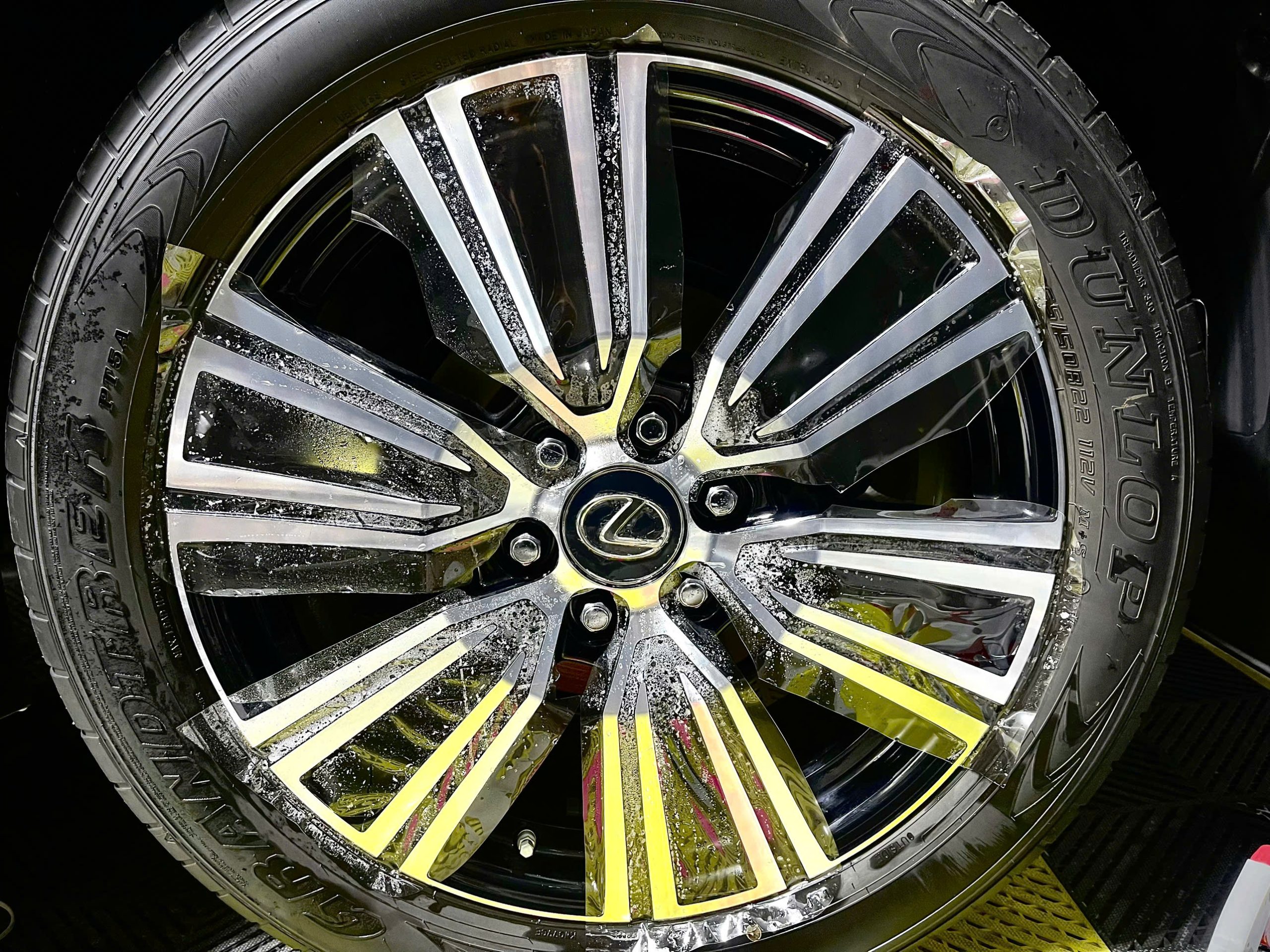 Z5840708819069 76465599771f5e710086855245f12a48