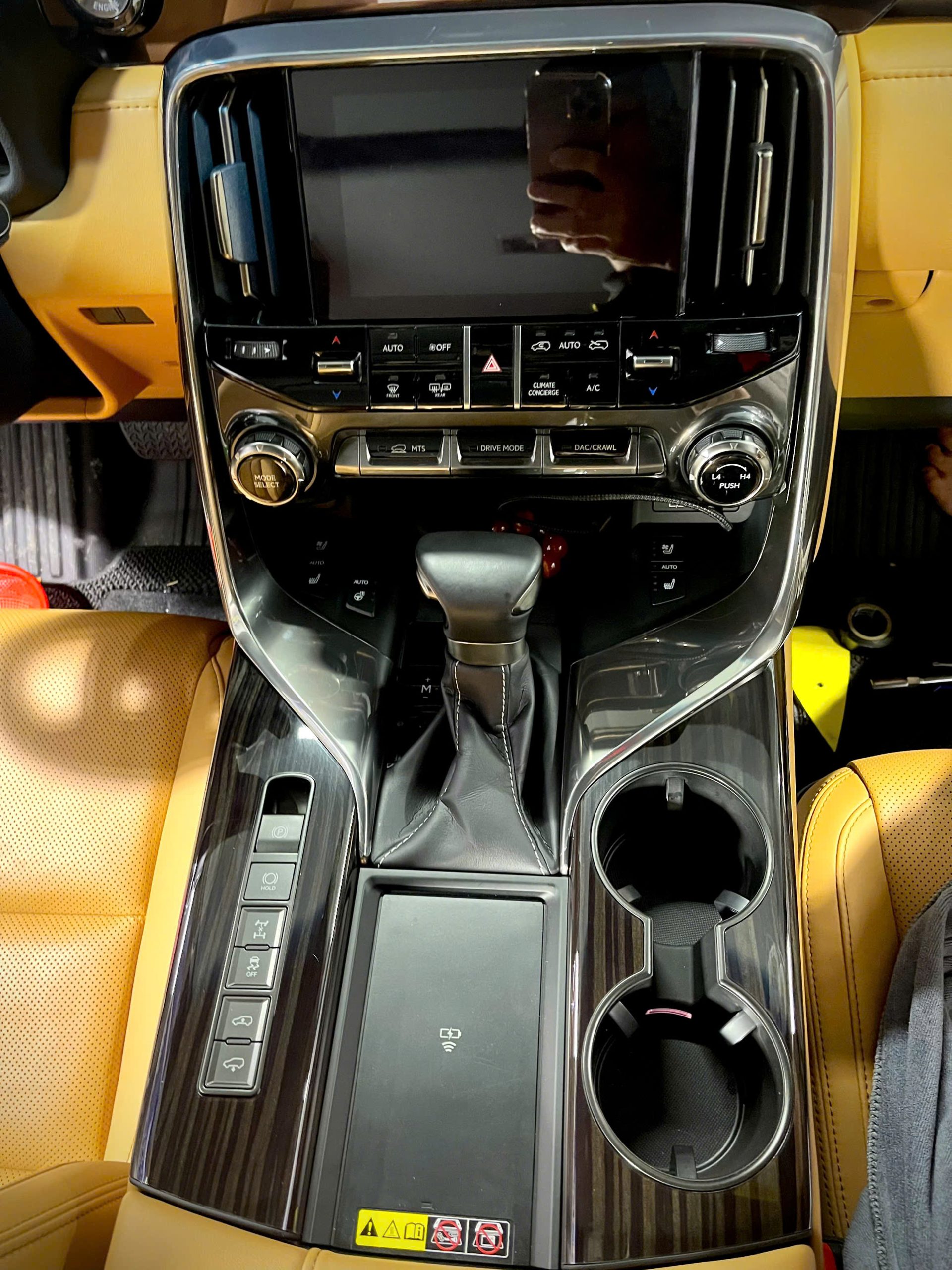 Z5840710028037 39e5602ce3541417223046502ec54e68