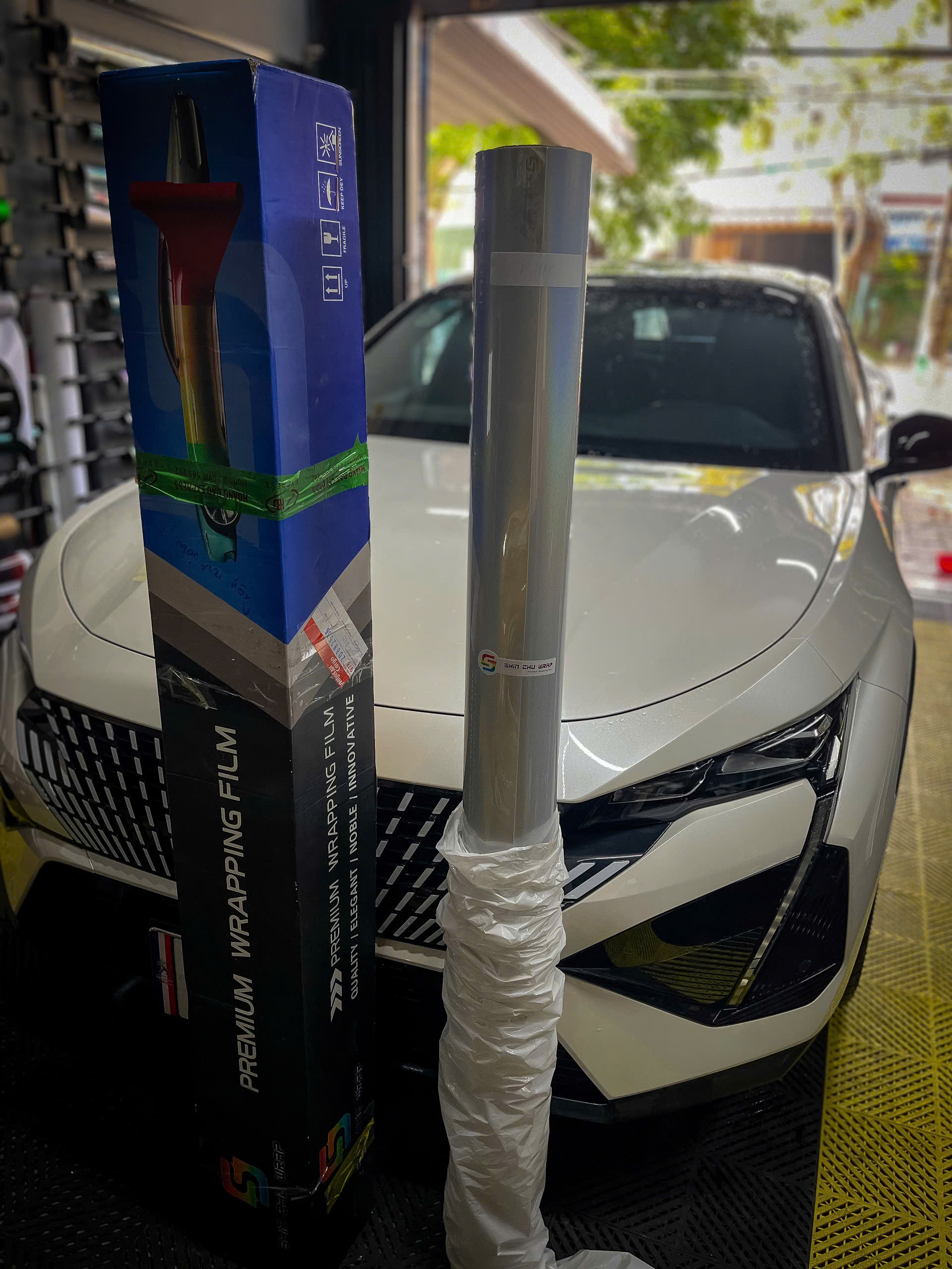 PEUGOET 408 thay đổi màu trắng sơn zin