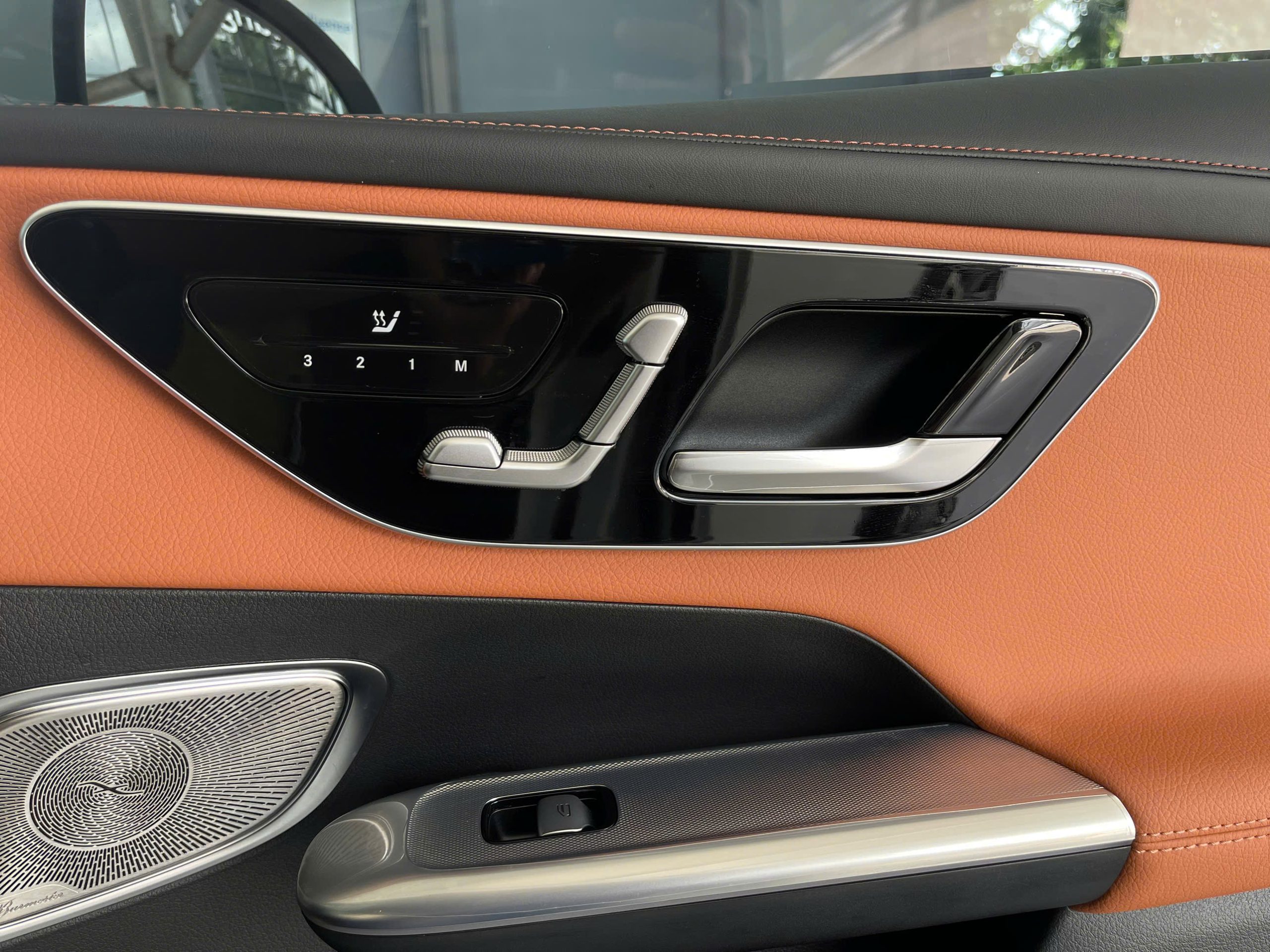 Z5893836982974 D092d7f39a1fa537af5b06aef24b90aa