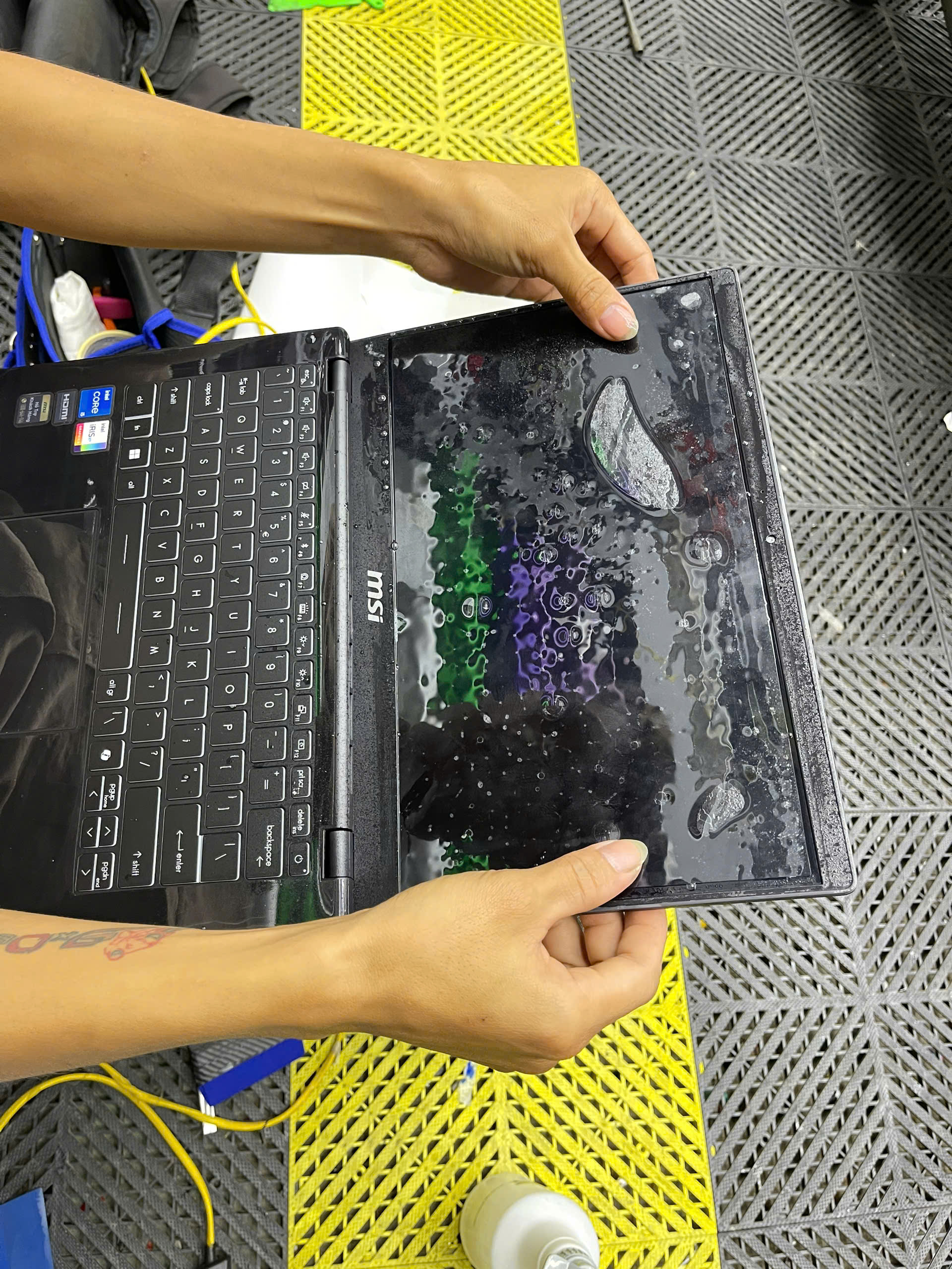 Z5920558704974 B0b83d767c713cd49270b0123bdc321c