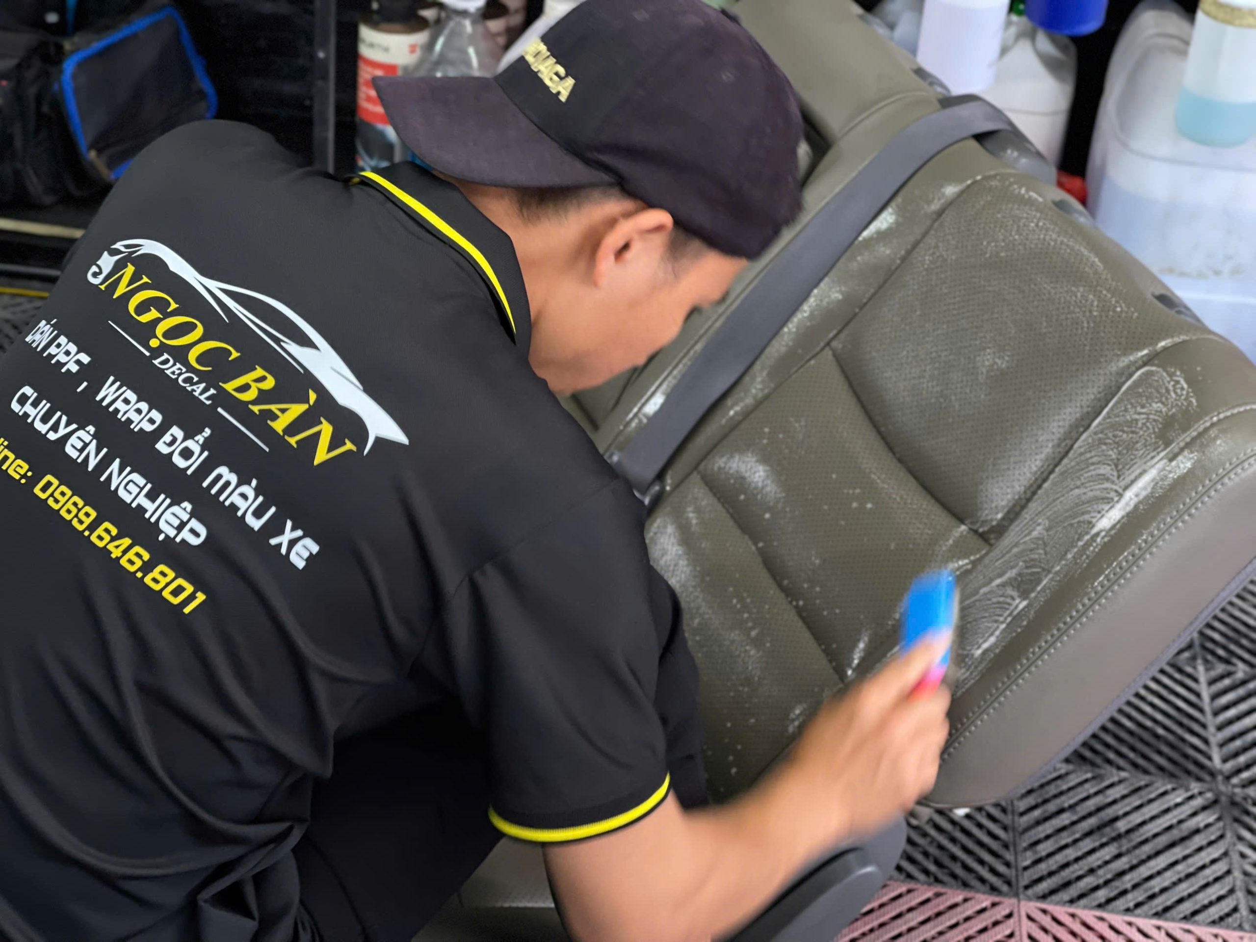 Z6411574742413 60e94c2b48106396ff6ddce4cde9266e