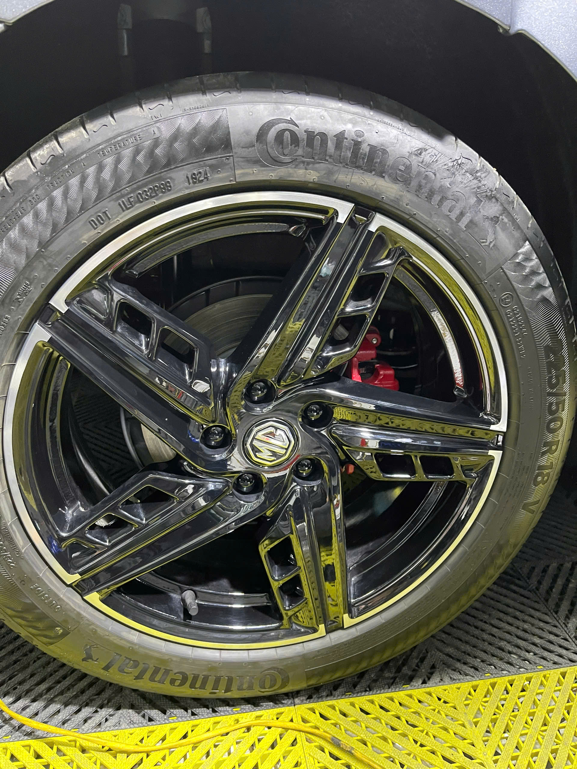 Z6438671968967 86fa8fe9e497912a8cdc0307d59ce7e1