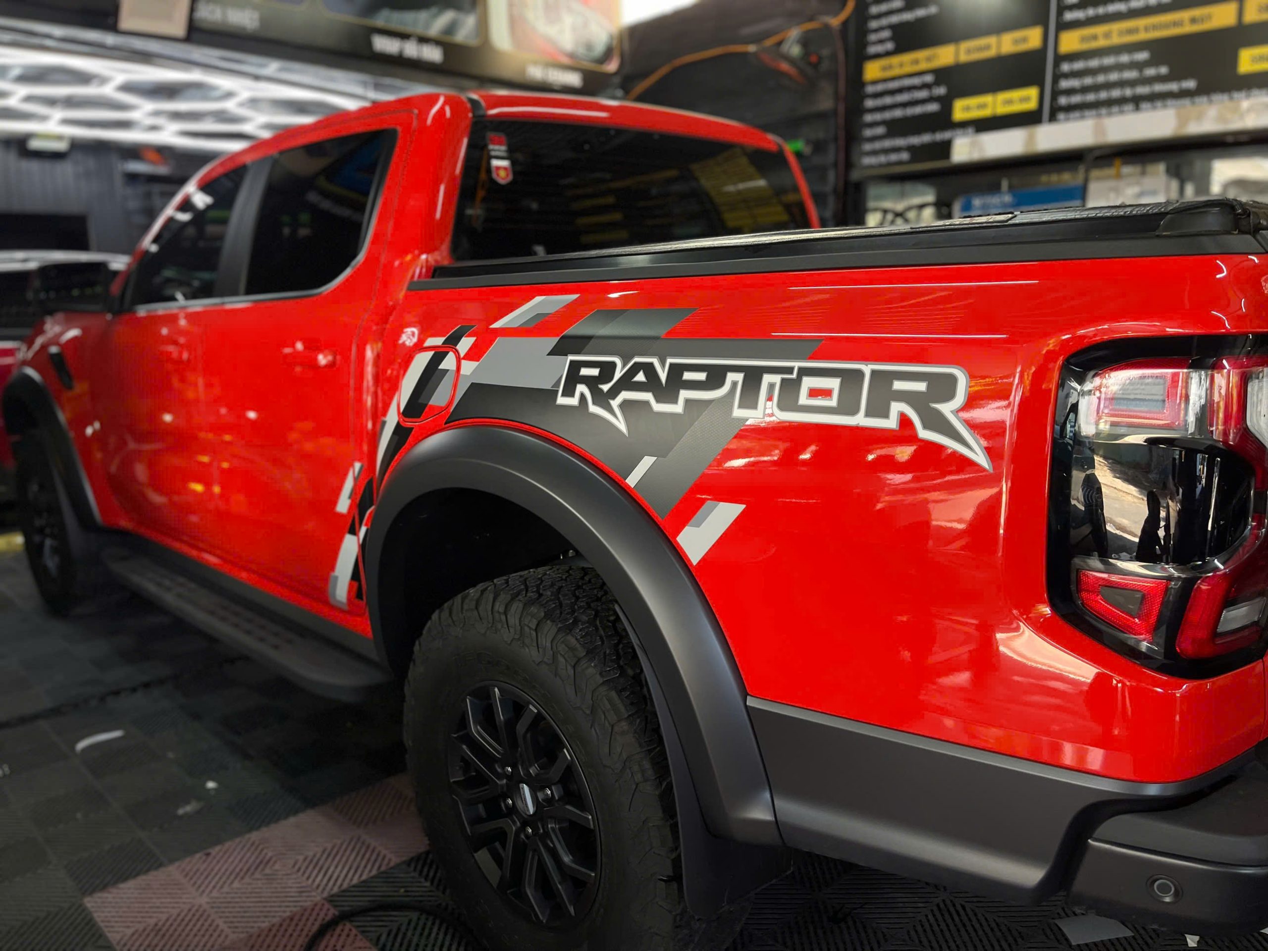 Z6758403086372 212483deef98a4f832e2f49a579b947b