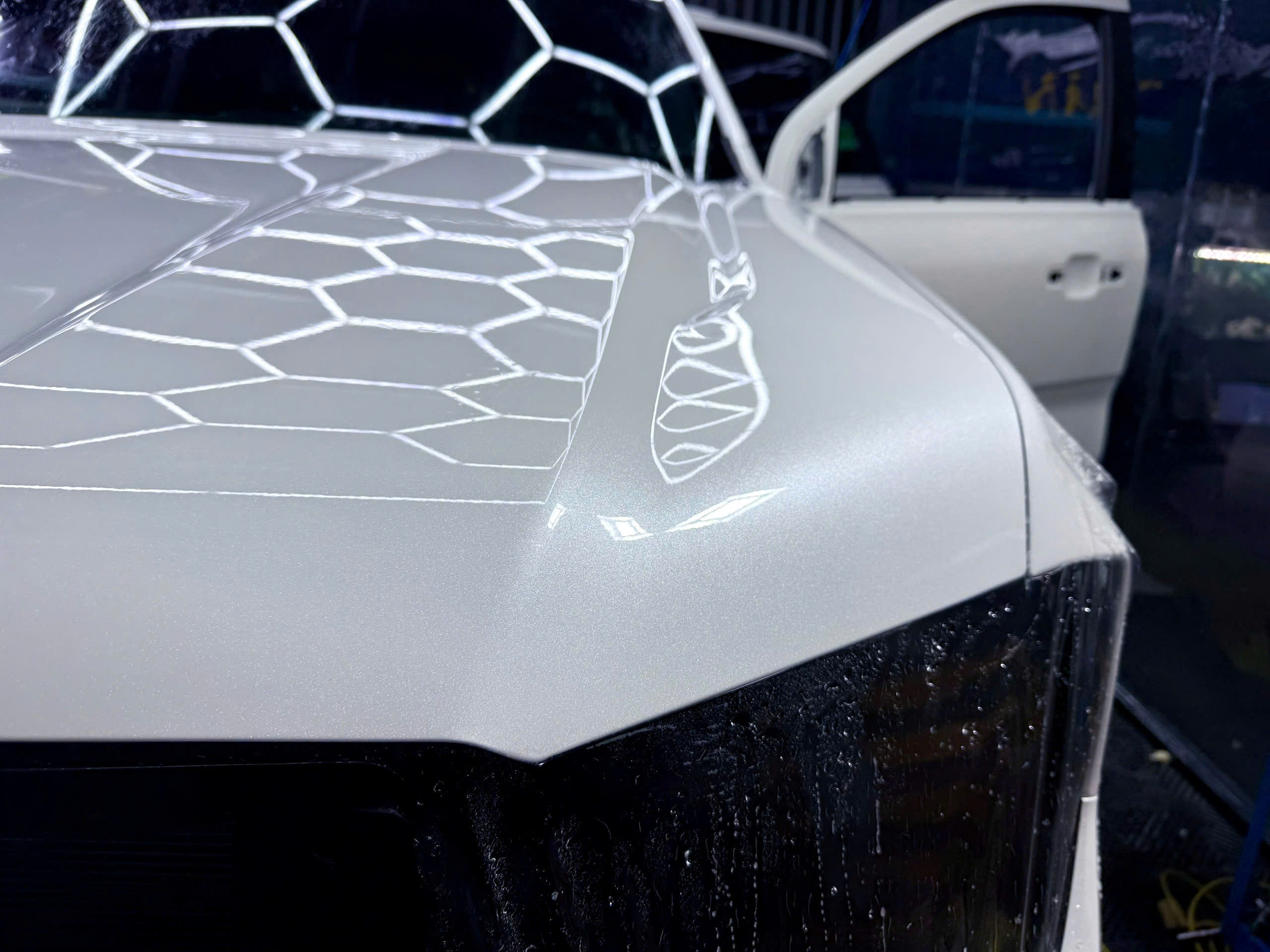 383950043717564120242